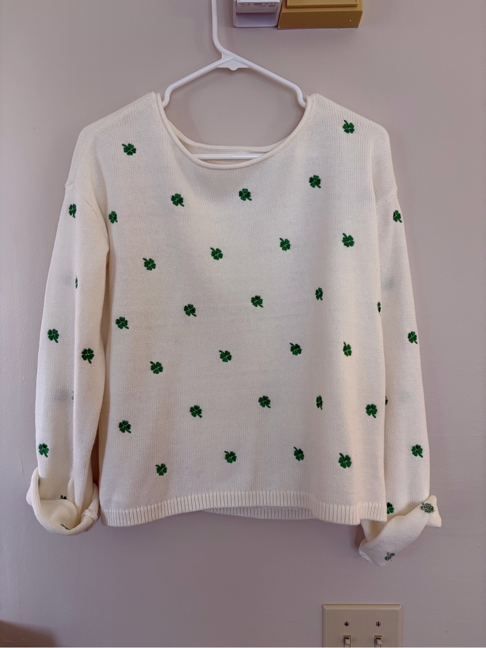 Lucky Brand Small Cream Sweater with Green Clover Embroidery Womens S